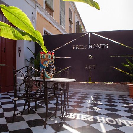 Pries Homes - Little Lotus Málaga Eksteriør bilde