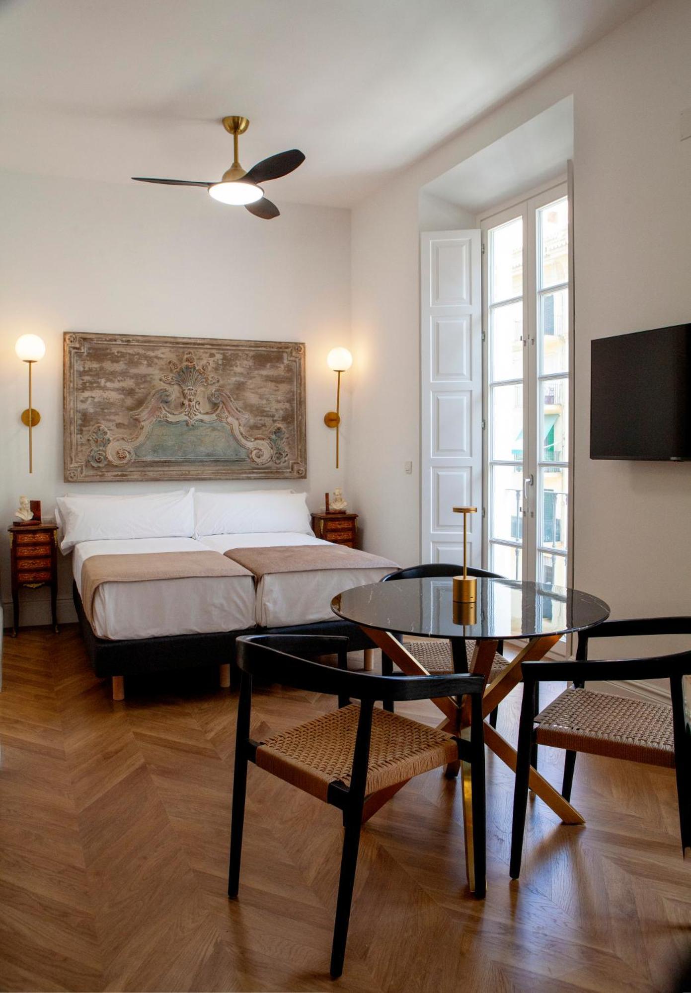 Pries Homes - Little Lotus Málaga Eksteriør bilde
